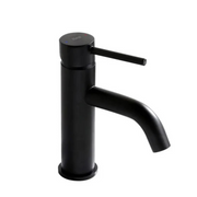 Niedrige Waschtischarmatur Lungo Schwarz Matt – kompaktes, elegantes Design, langlebiger Messingkörper, keramische Kartusche, Perlator, ideal für moderne Badezimmer.